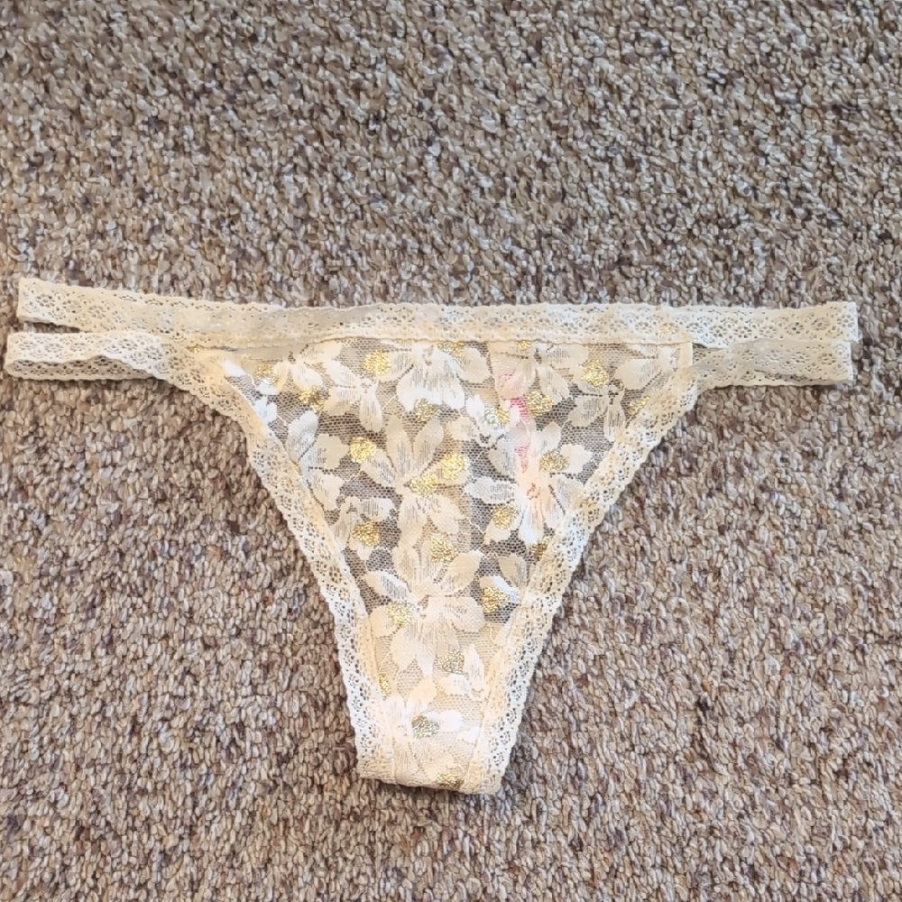 Lace Floral Thong Panties
